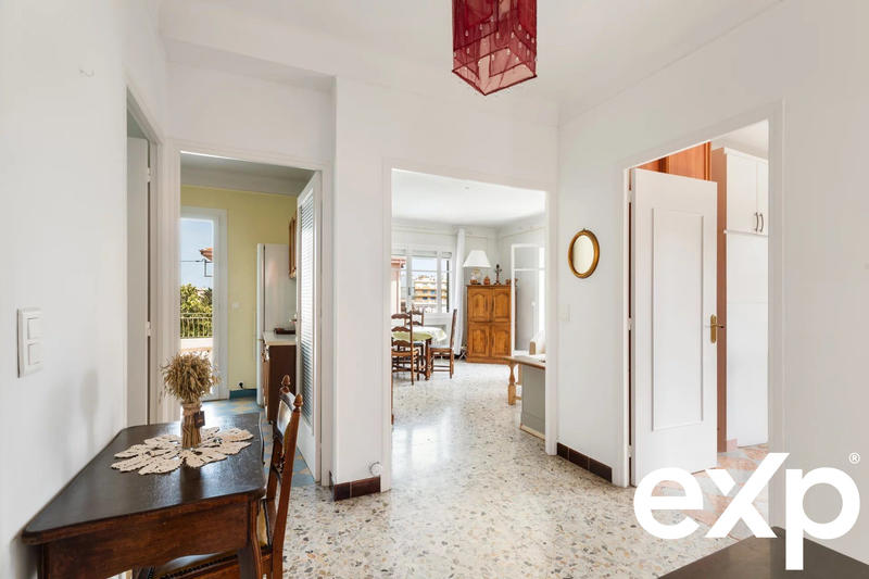 Maison traditionnelle - 155 m² - 6 pièces