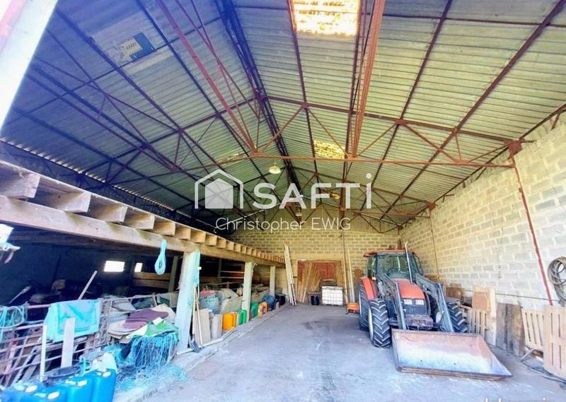 Maison - 200 m² - 6 pièces