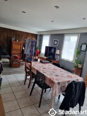 Chambre - 15 m² - 1 pièce