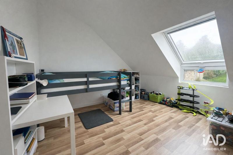 Maison - 96 m² - 4 pièces