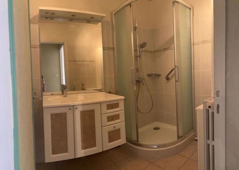 Appartement - 85 m² - 3 pièces