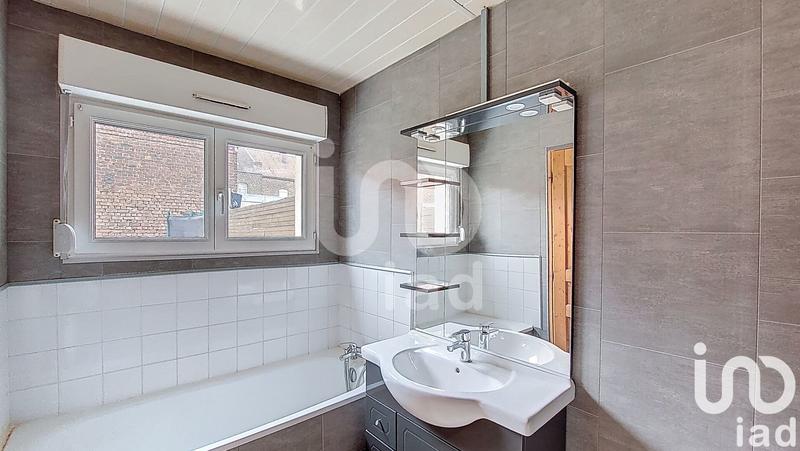 Maison de ville - 92 m² - 5 pièces