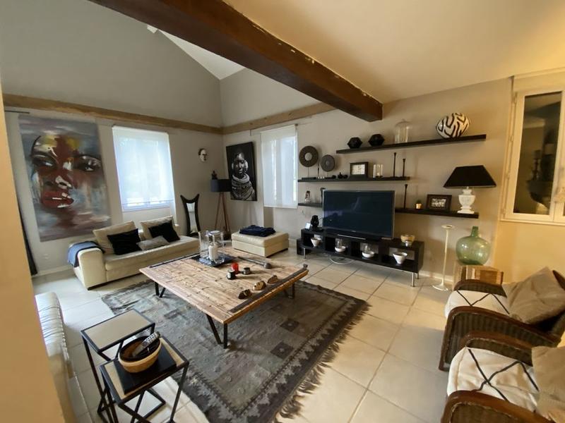 Maison en pierre - 280 m² - 7 pièces