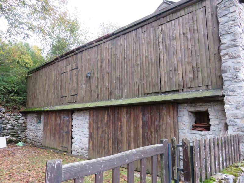 Maison - 222 m² - 9 pièces