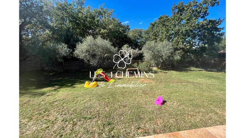 Villa - 236 m² - 4 pièces