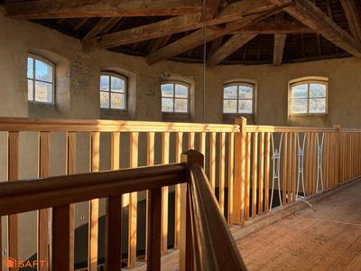 Maison - 335 m² - 11 pièces