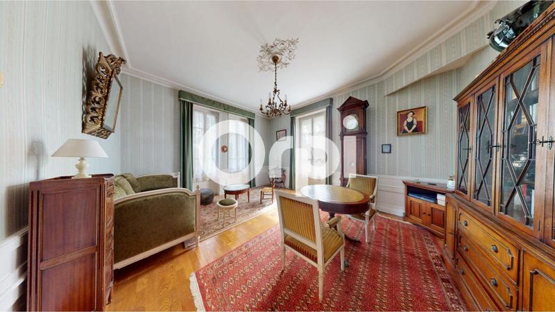 Maison - 96 m² - 4 pièces