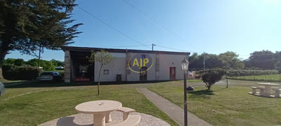 Demeure - 550 m² - 13 pièces