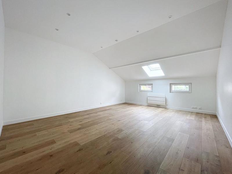 Maison - 97 m² - 5 pièces