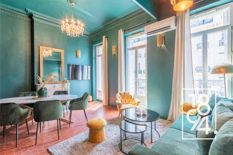 Appartement - 100 m² - 4 pièces