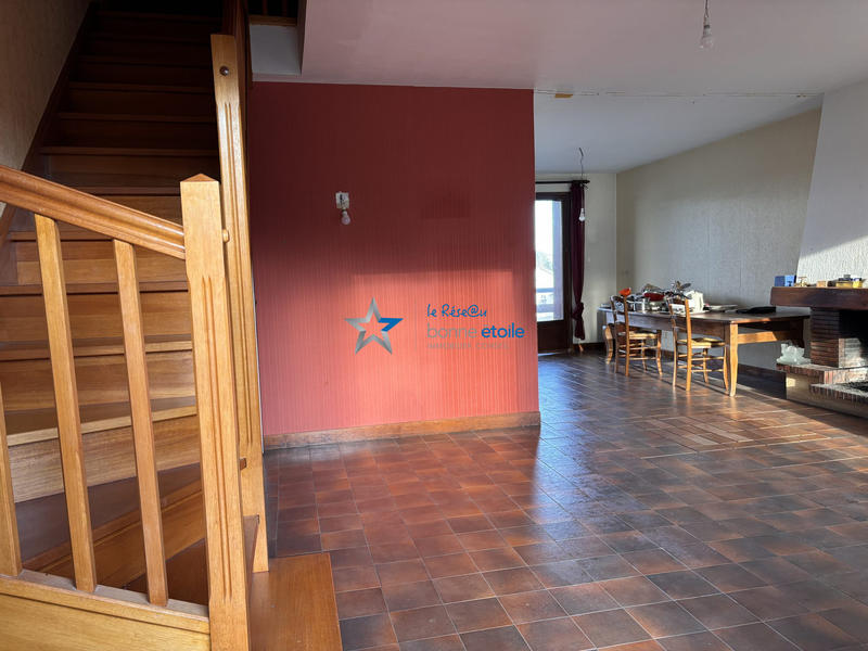 Maison - 170 m² - 8 pièces