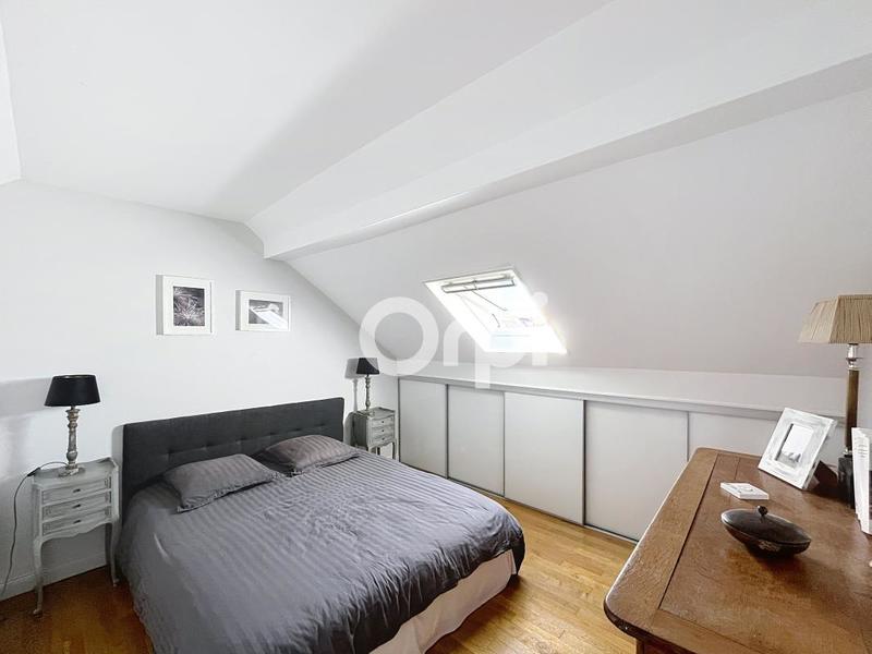 Maison - 170 m² - 6 pièces