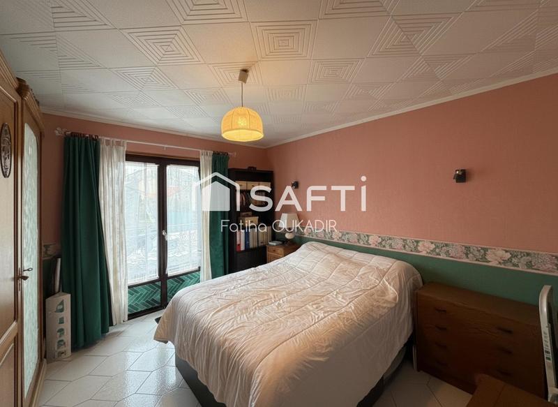 Maison - 134 m² - 7 pièces