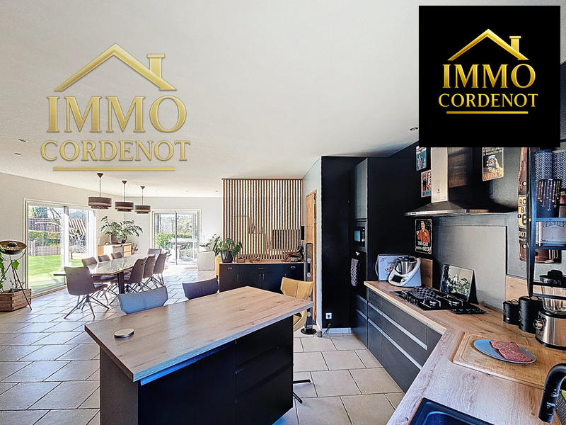 Maison - 141 m² - 6 pièces