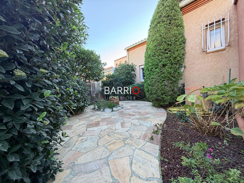 Villa - 100 m² - 3 pièces