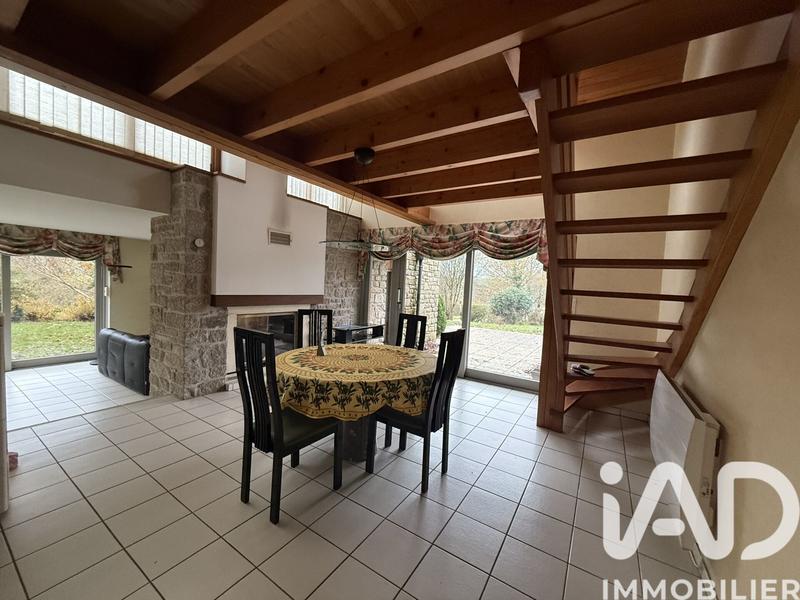 Maison de maîtres - 123 m² - 6 pièces