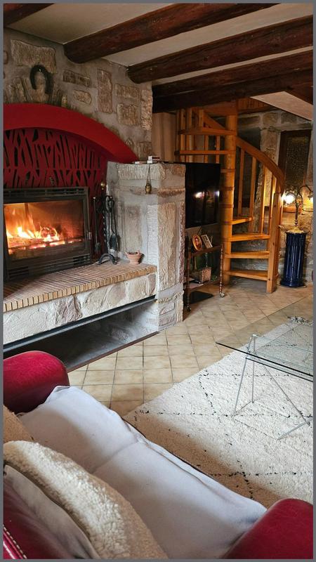 Maison - 225 m² - 7 pièces