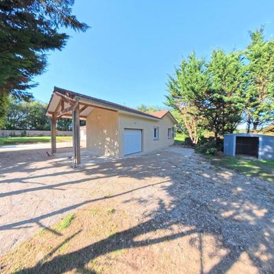 Maison - 94 m² - 5 pièces