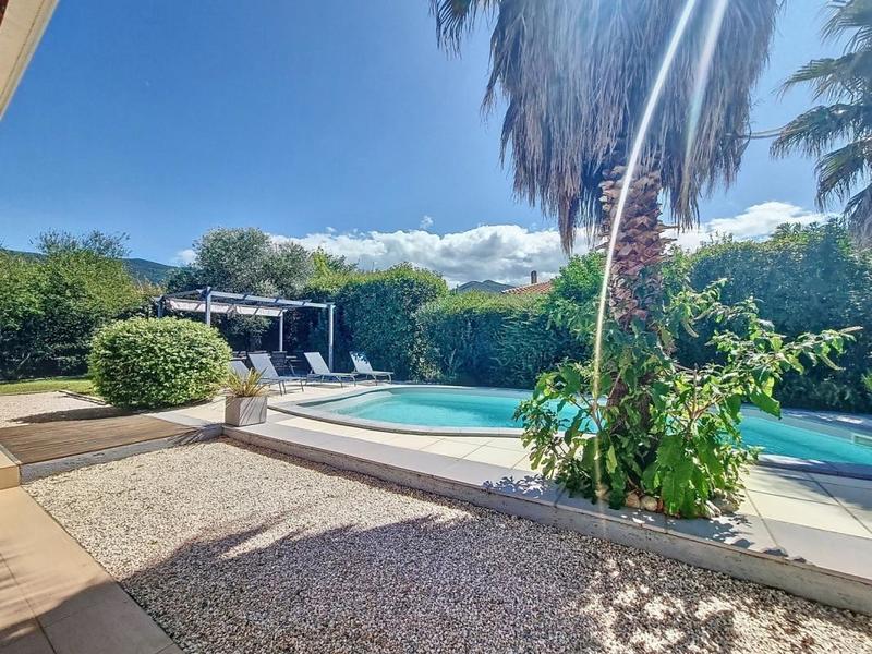 Villa - 150 m² - 4 pièces