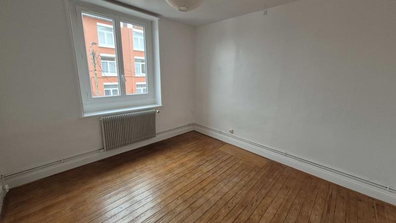 Maison - 210 m² - 8 pièces