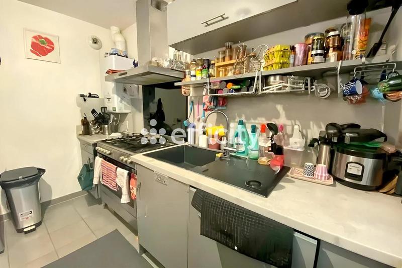 Appartement - 83 m² - 4 pièces