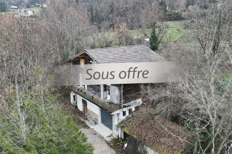 Maison ancienne - 265 m² - 7 pièces