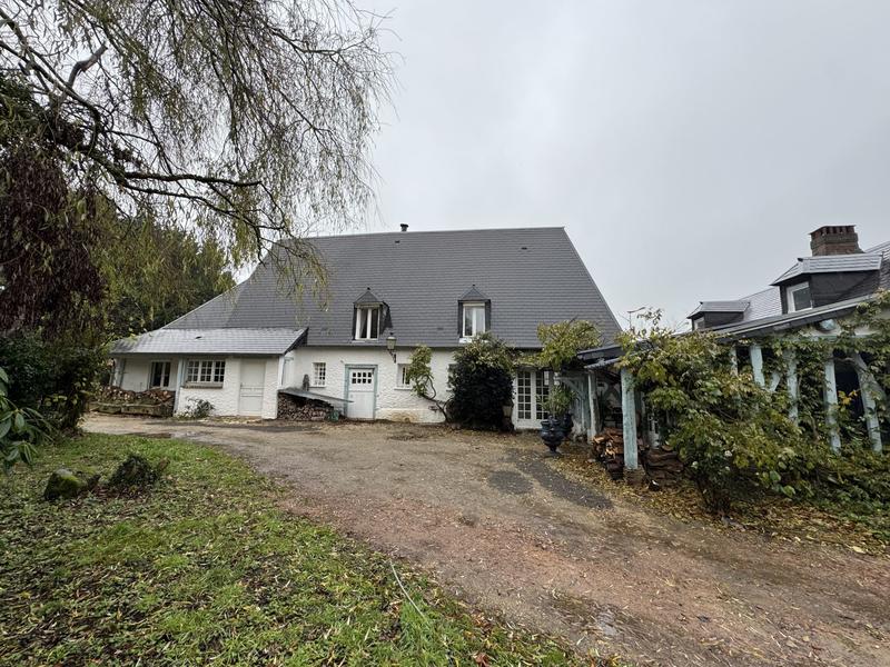 Maison ancienne - 215 m² - 6 pièces