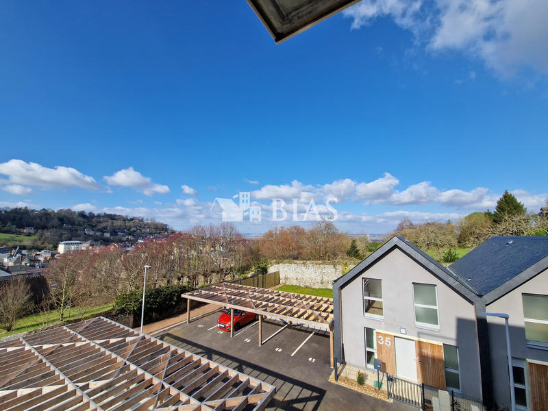 Appartement - 114 m² - 4 pièces