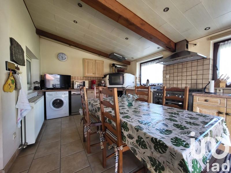 Maison - 121 m² - 5 pièces