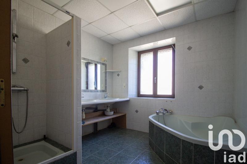 Maison - 178 m² - 6 pièces