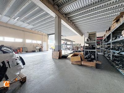 Local d'activités - 500 m²