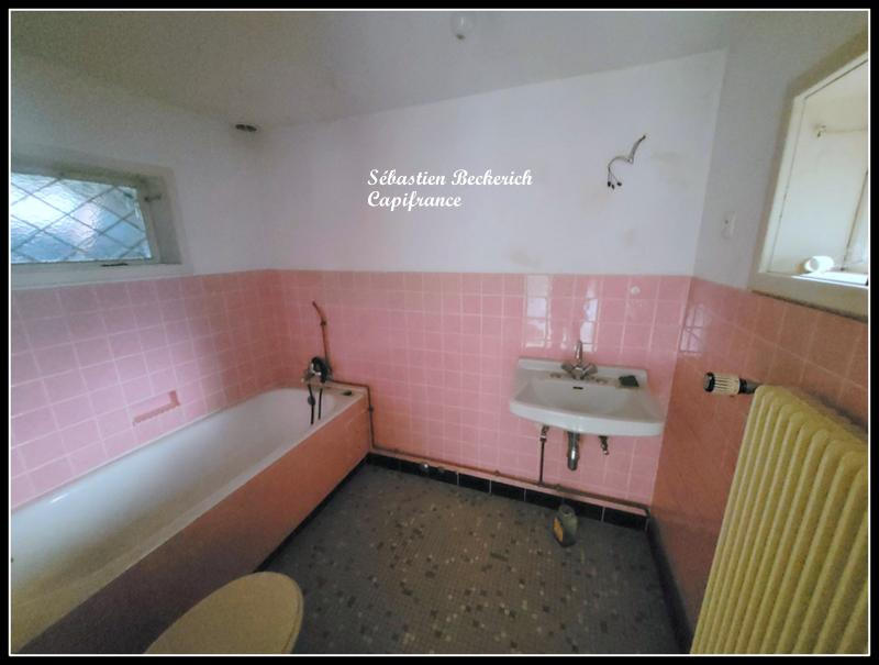 Maison - 168 m² - 8 pièces