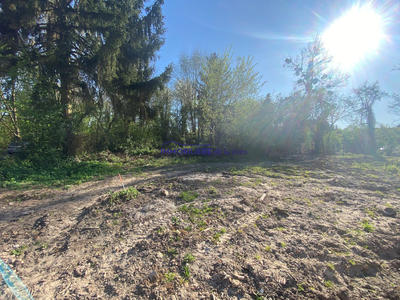 Terrain - 746 m²