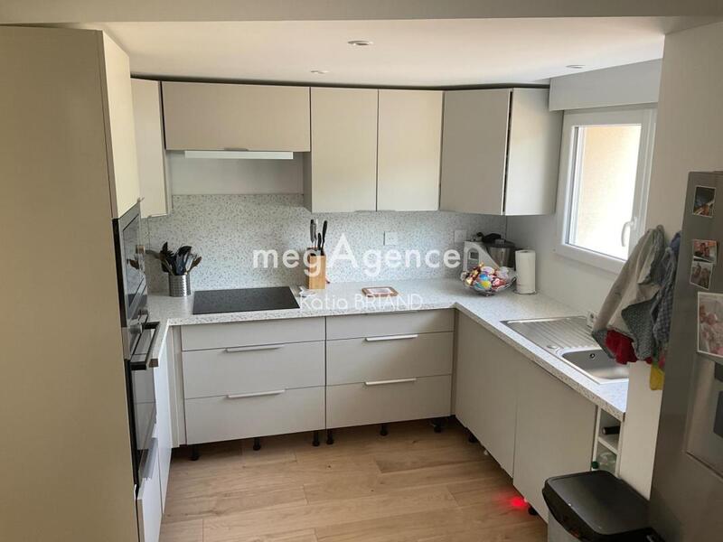 Maison - 96 m² - 4 pièces