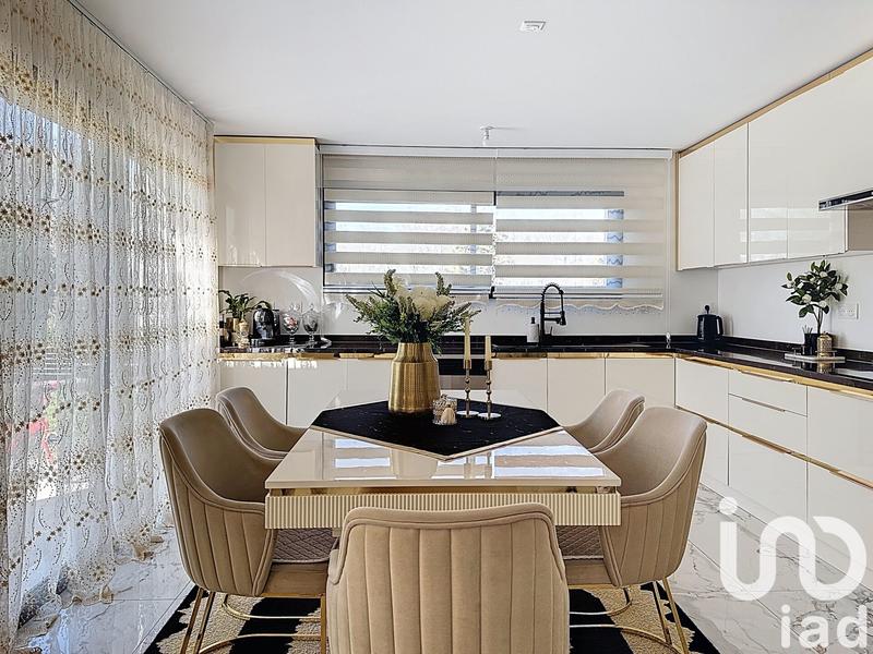 Maison - 145 m² - 6 pièces