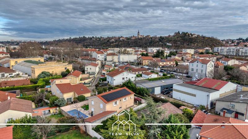 Maison - 115 m² - 5 pièces