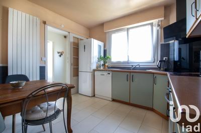 Maison - 199 m² - 8 pièces