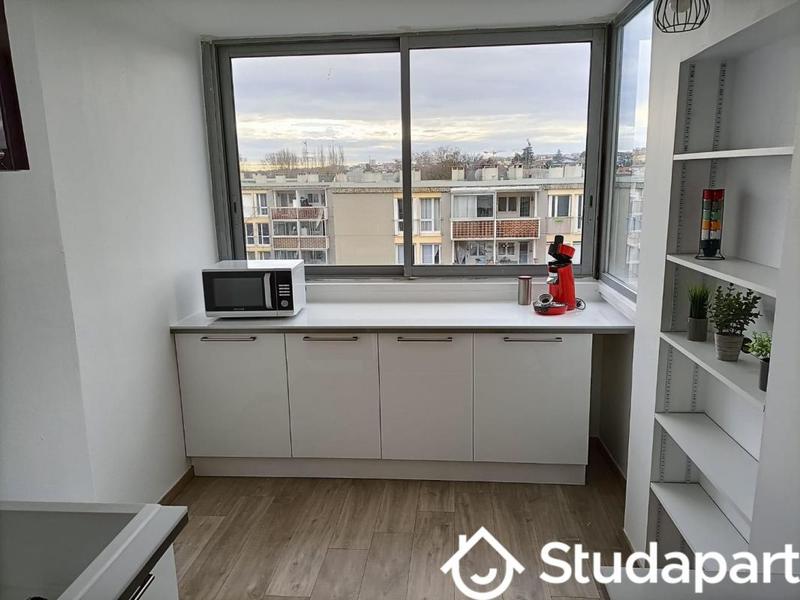 Chambre - 12 m² - 1 pièce