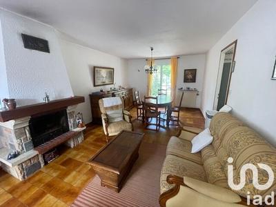 Maison - 94 m² - 5 pièces