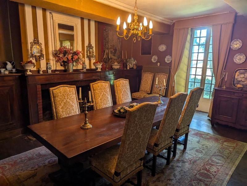 Manoir - 410 m² - 10 pièces