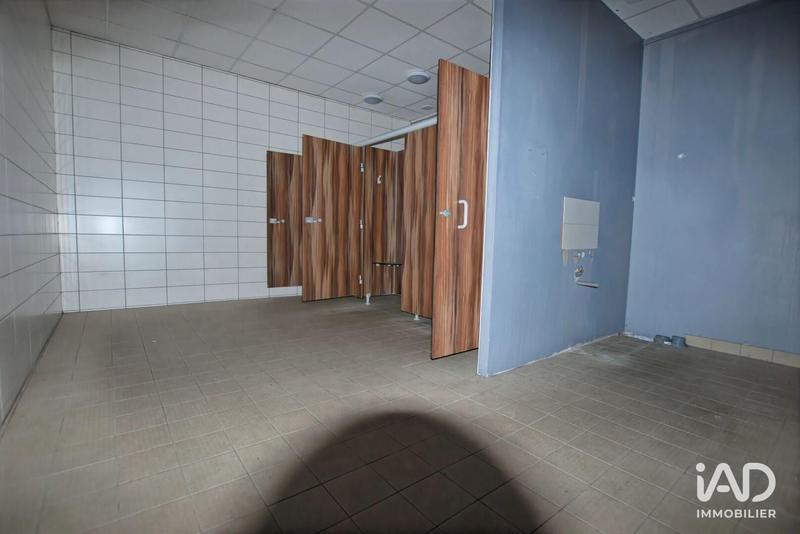 Local commercial - 1 000 m²