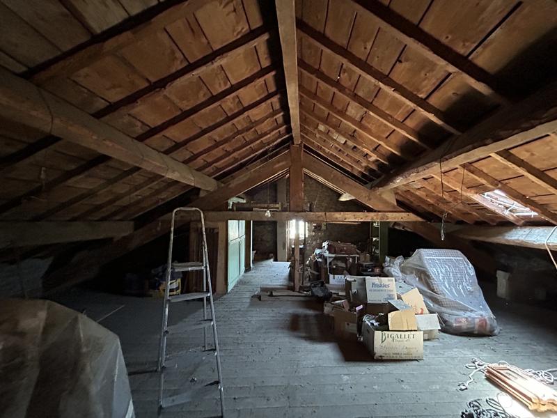 Maison ancienne - 156 m² - 8 pièces