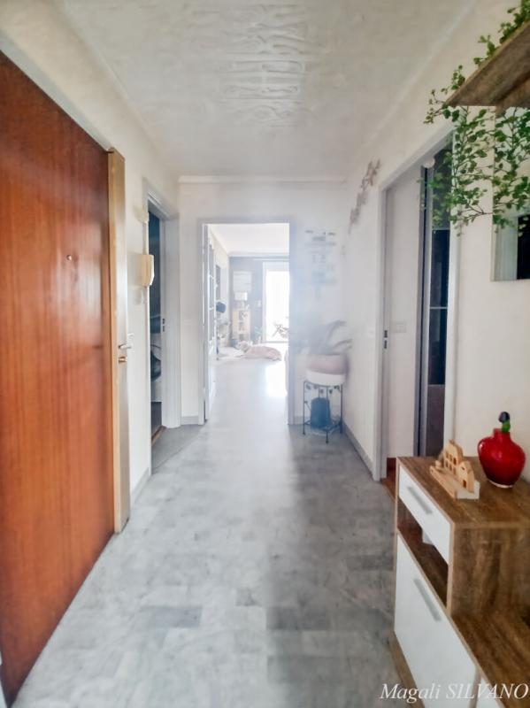 Appartement - 75 m² - 4 pièces