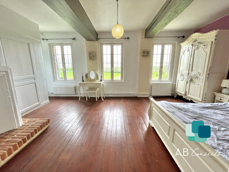 Maison ancienne - 206 m² - 7 pièces