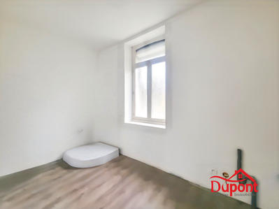 Maison - 112 m² - 8 pièces