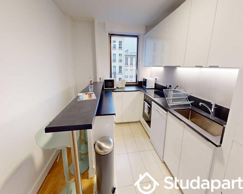 Chambre - 60 m² - 1 pièce