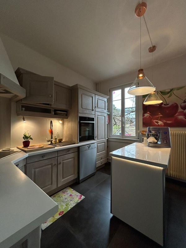 Maison - 200 m² - 8 pièces