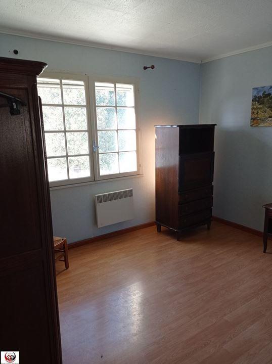 Villa - 140 m² - 8 pièces