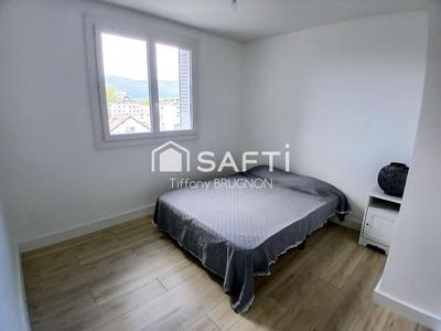 Appartement - 55 m² - 4 pièces