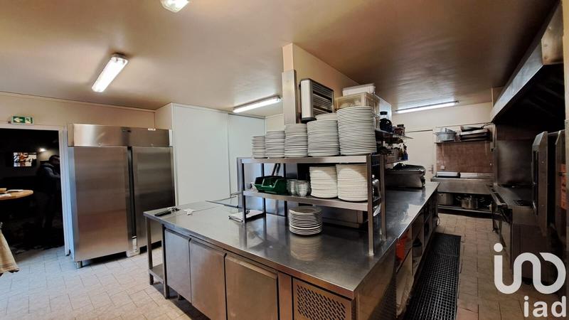 Maison - 451 m² - 10 pièces